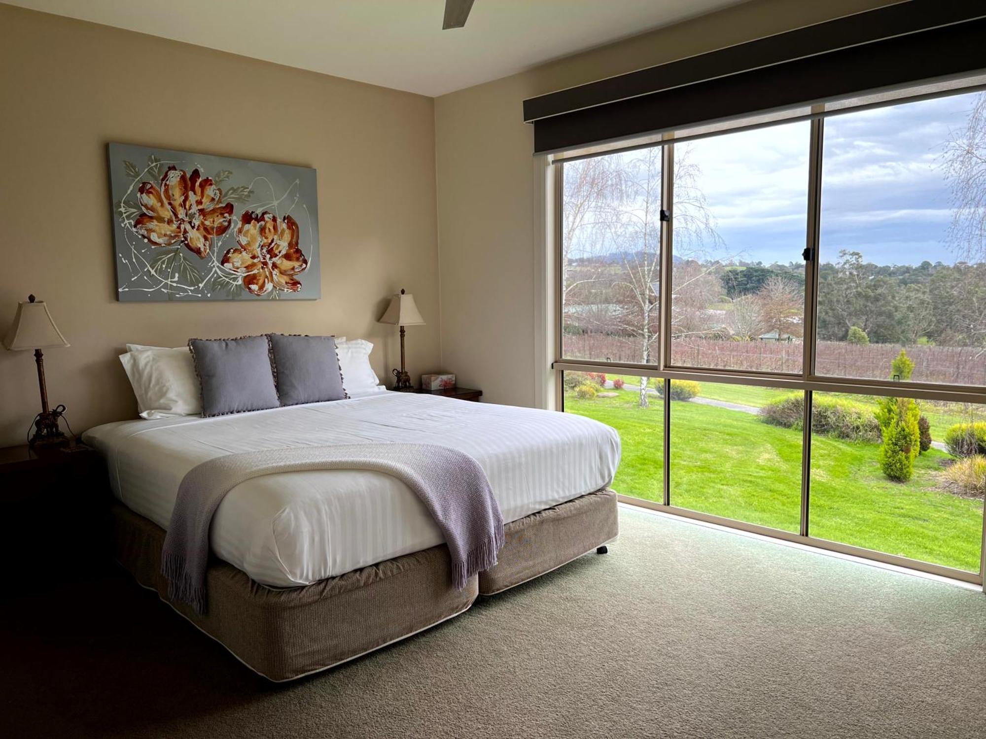 Wild Cattle Creek Estate Bed & Breakfast Wandin Yallock Екстериор снимка