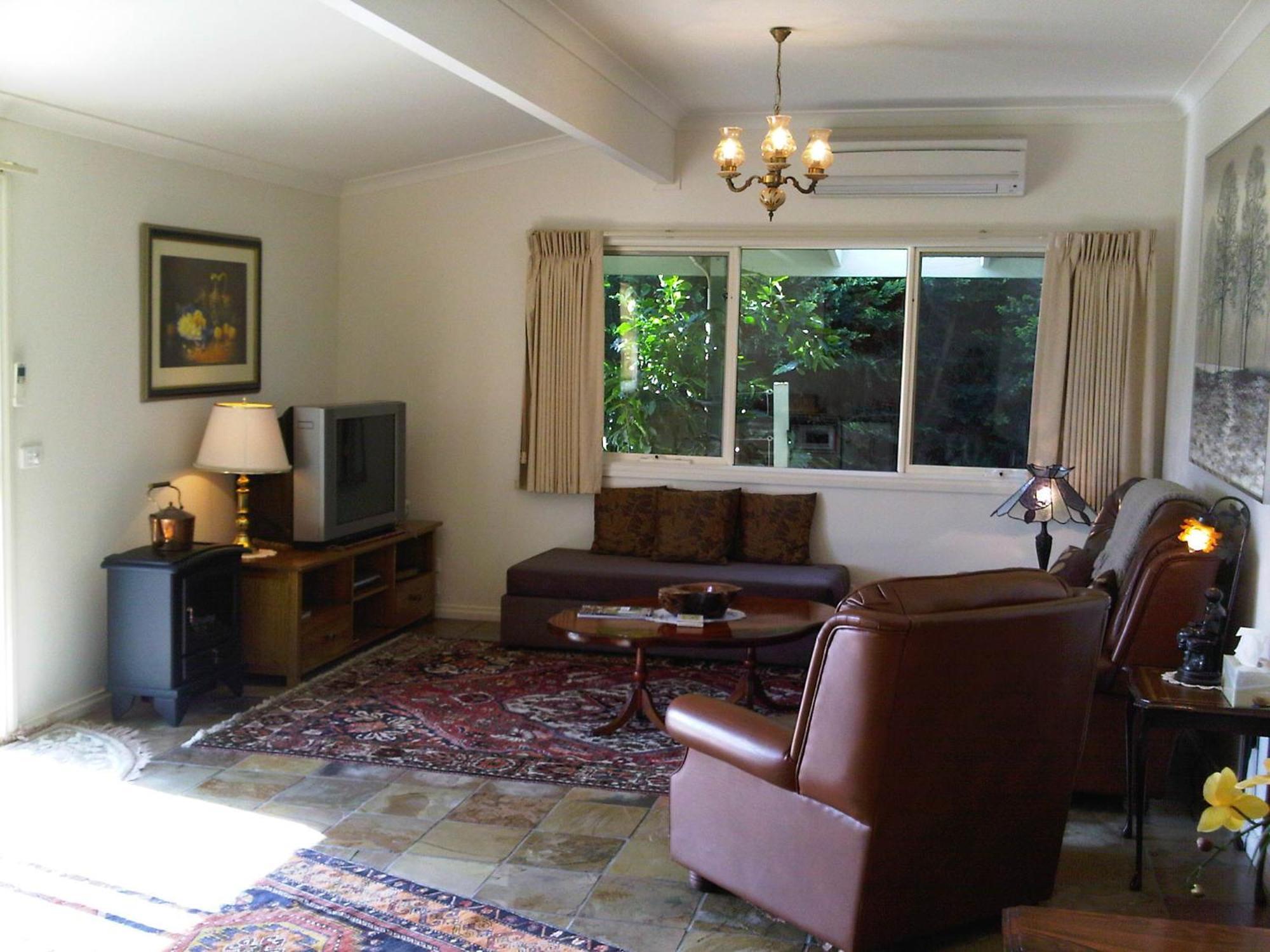 Wild Cattle Creek Estate Bed & Breakfast Wandin Yallock Екстериор снимка