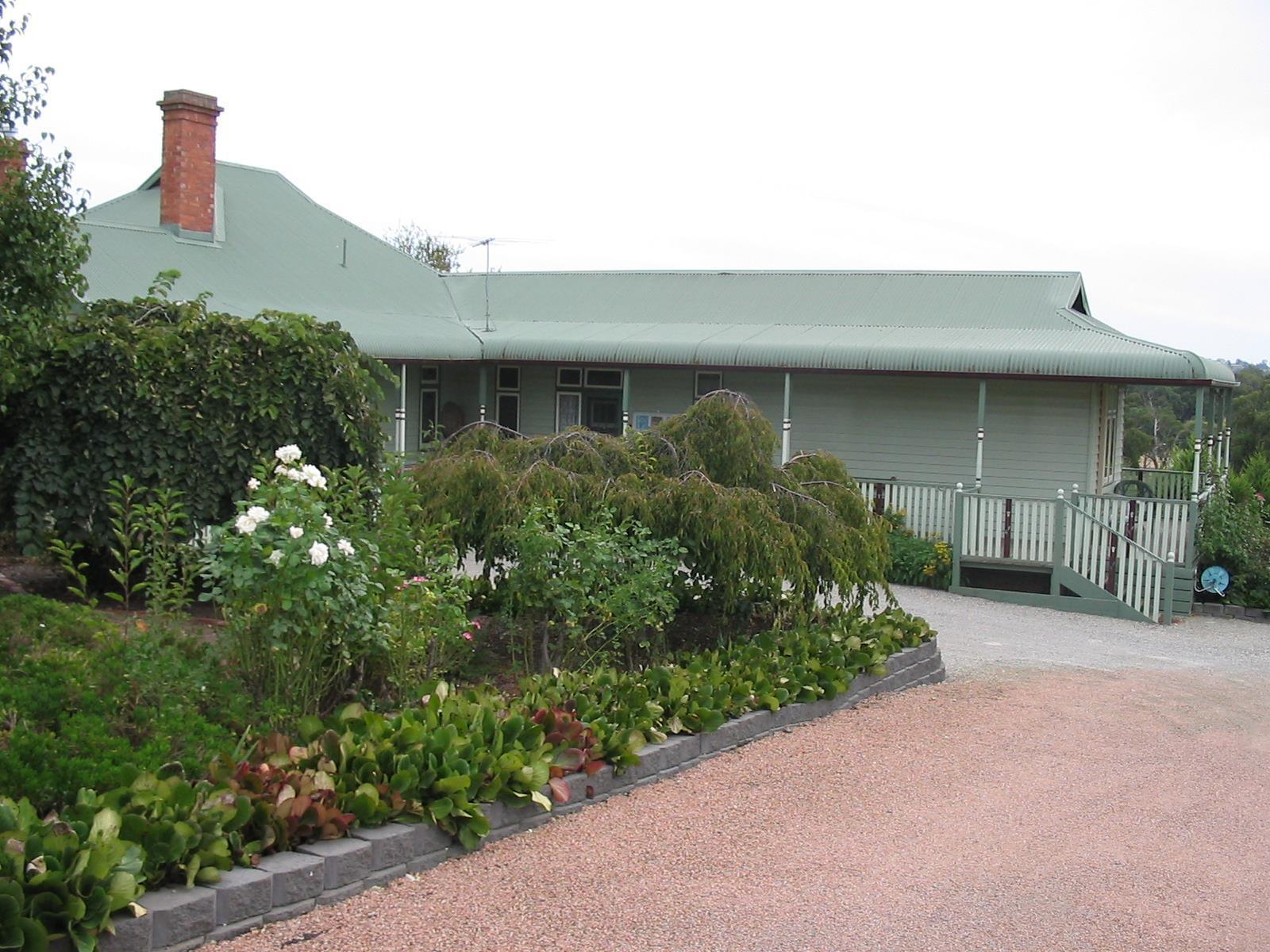 Wild Cattle Creek Estate Bed & Breakfast Wandin Yallock Екстериор снимка
